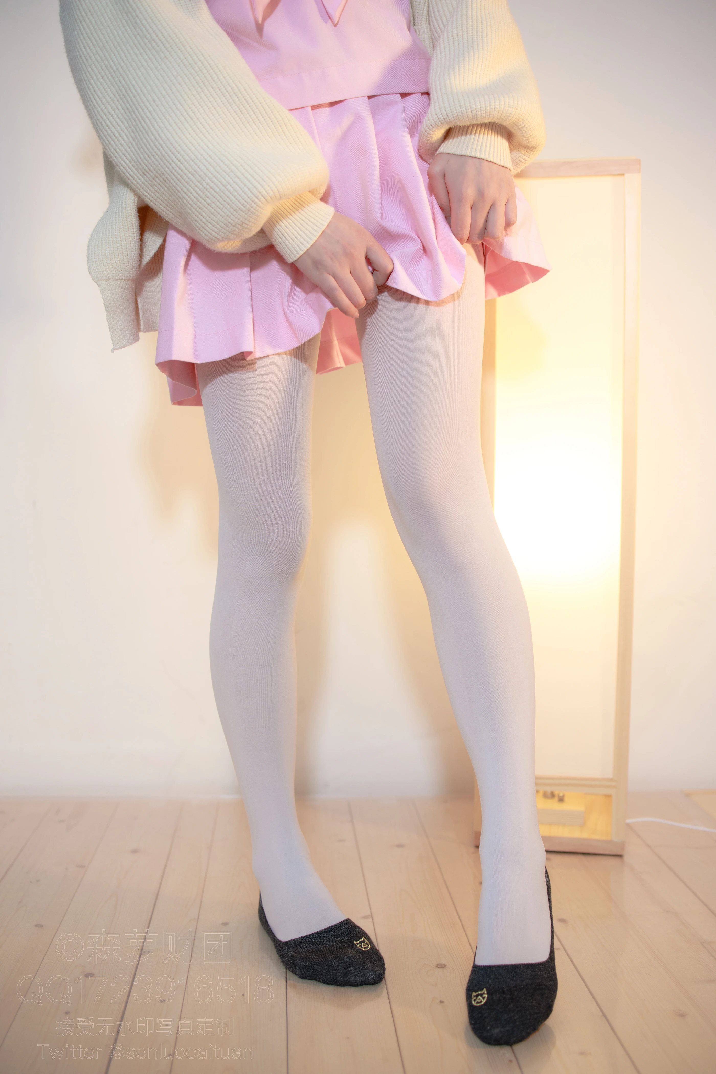 森萝财团 [X-059] 萝莉白丝80D [97P 1V]插图9